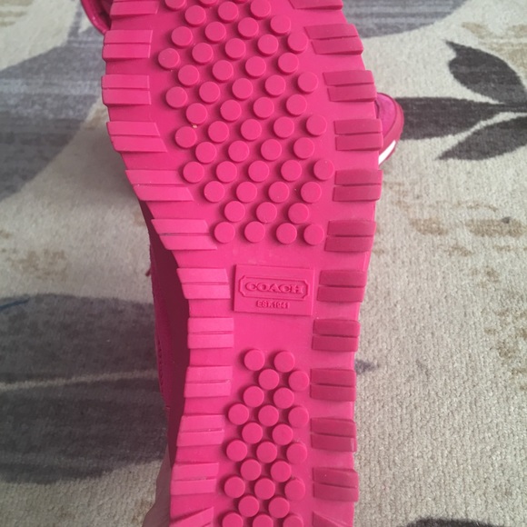 Coach Derean Pink snowboots - Picture 4 of 5